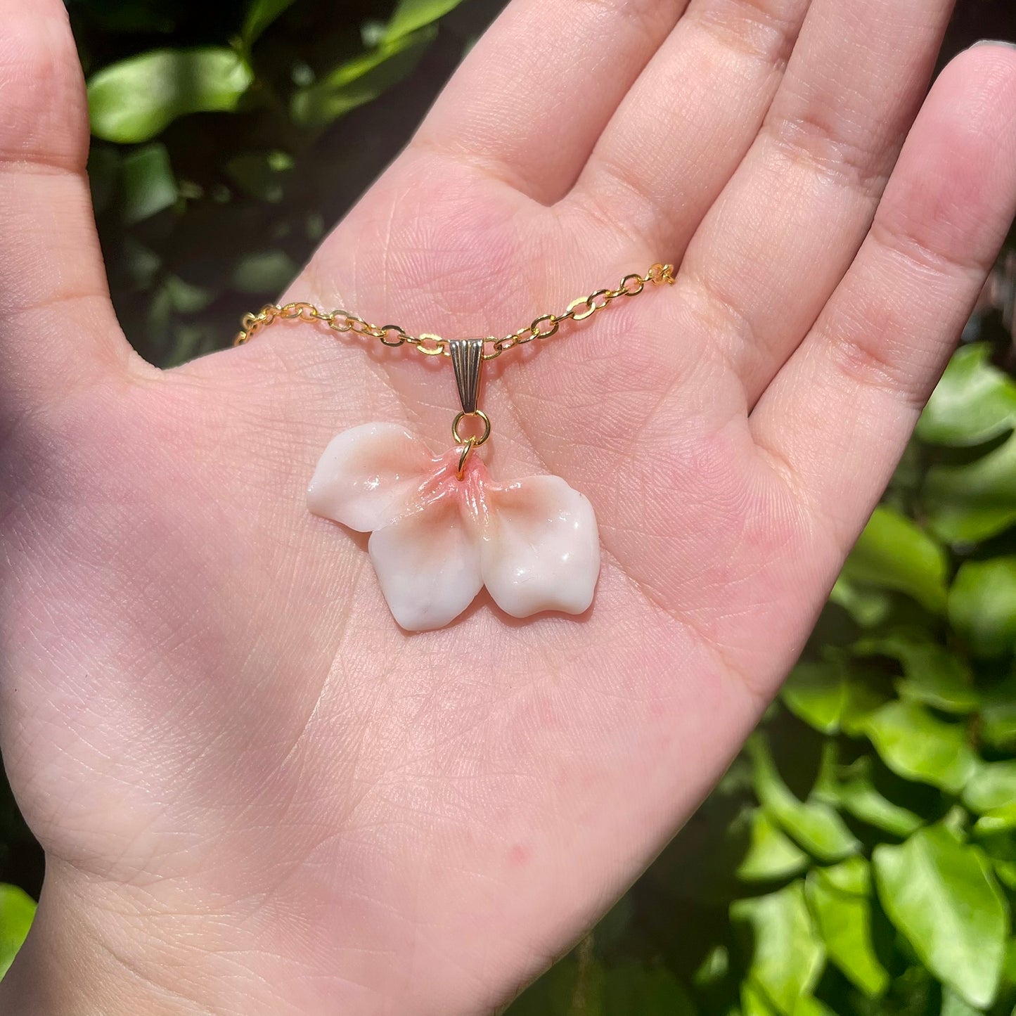 Floral Beach Dainty Necklace