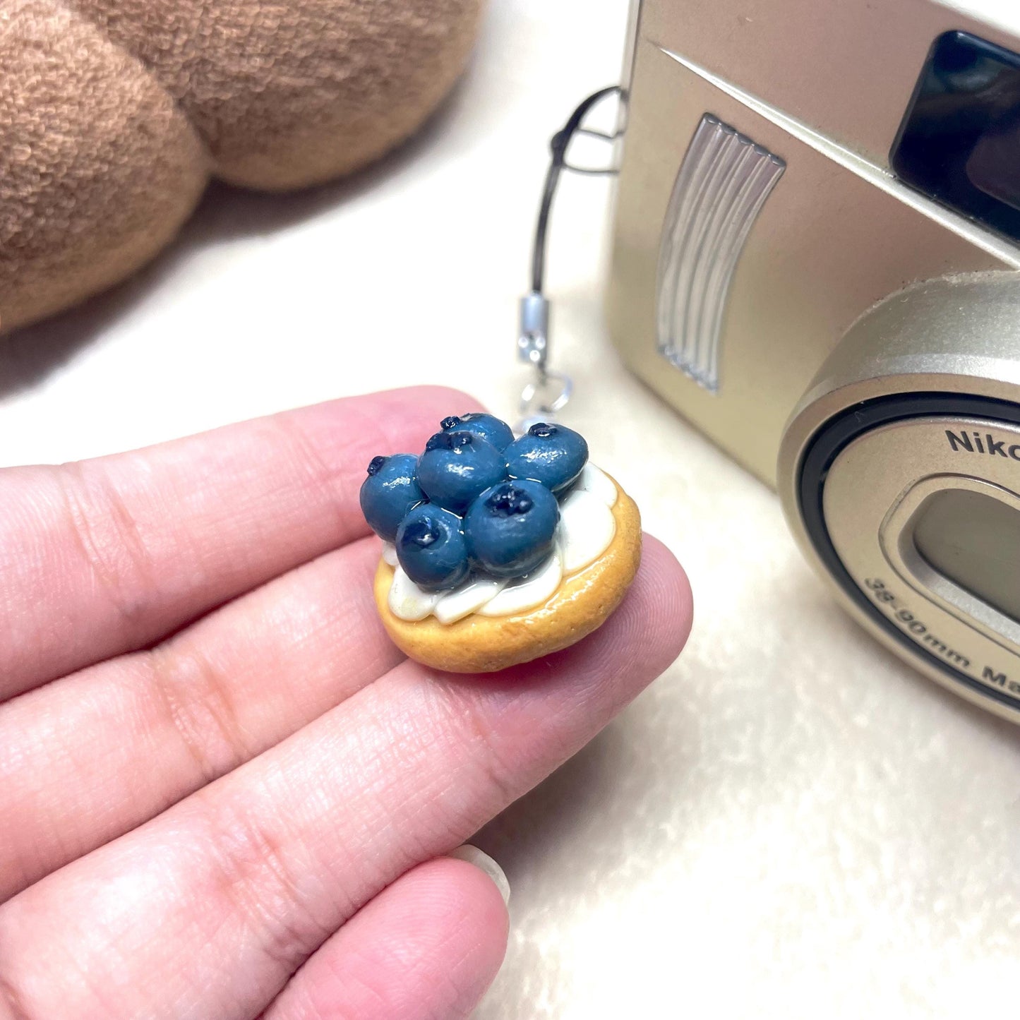 Handmade Blueberry Cheesecake Keychain - Cute Handmade Polymer Clay Dessert, Foodie Gift, Fun Keyring, Gift for Her